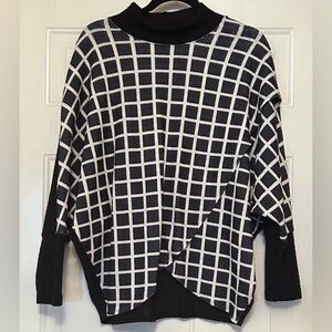 Nally & Millie Checkered Sweater S/M Black/White NWOT Loose Fit Dolman Sleeves